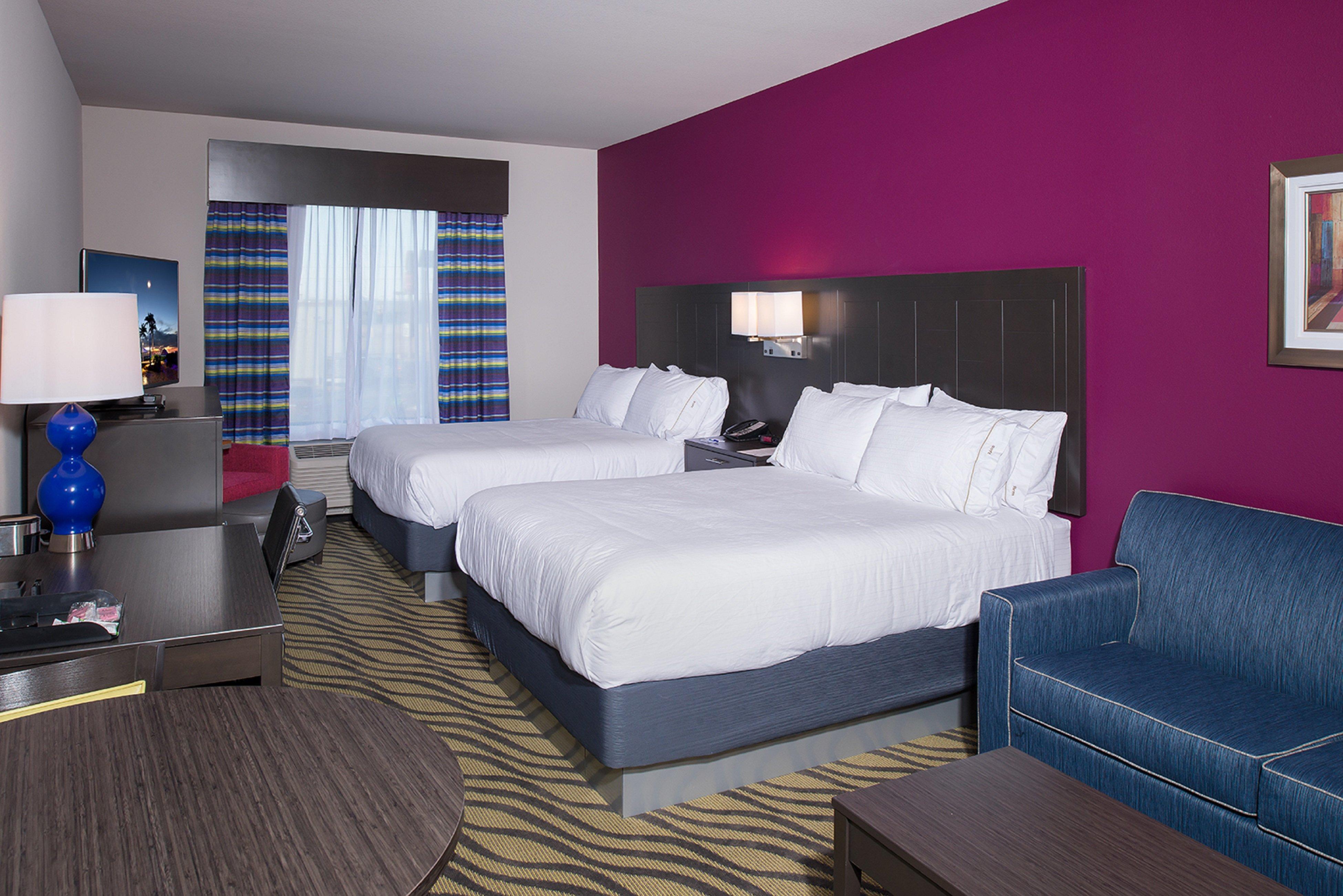 Holiday Inn Express Hutchison By Ihg Хътчинсън Екстериор снимка