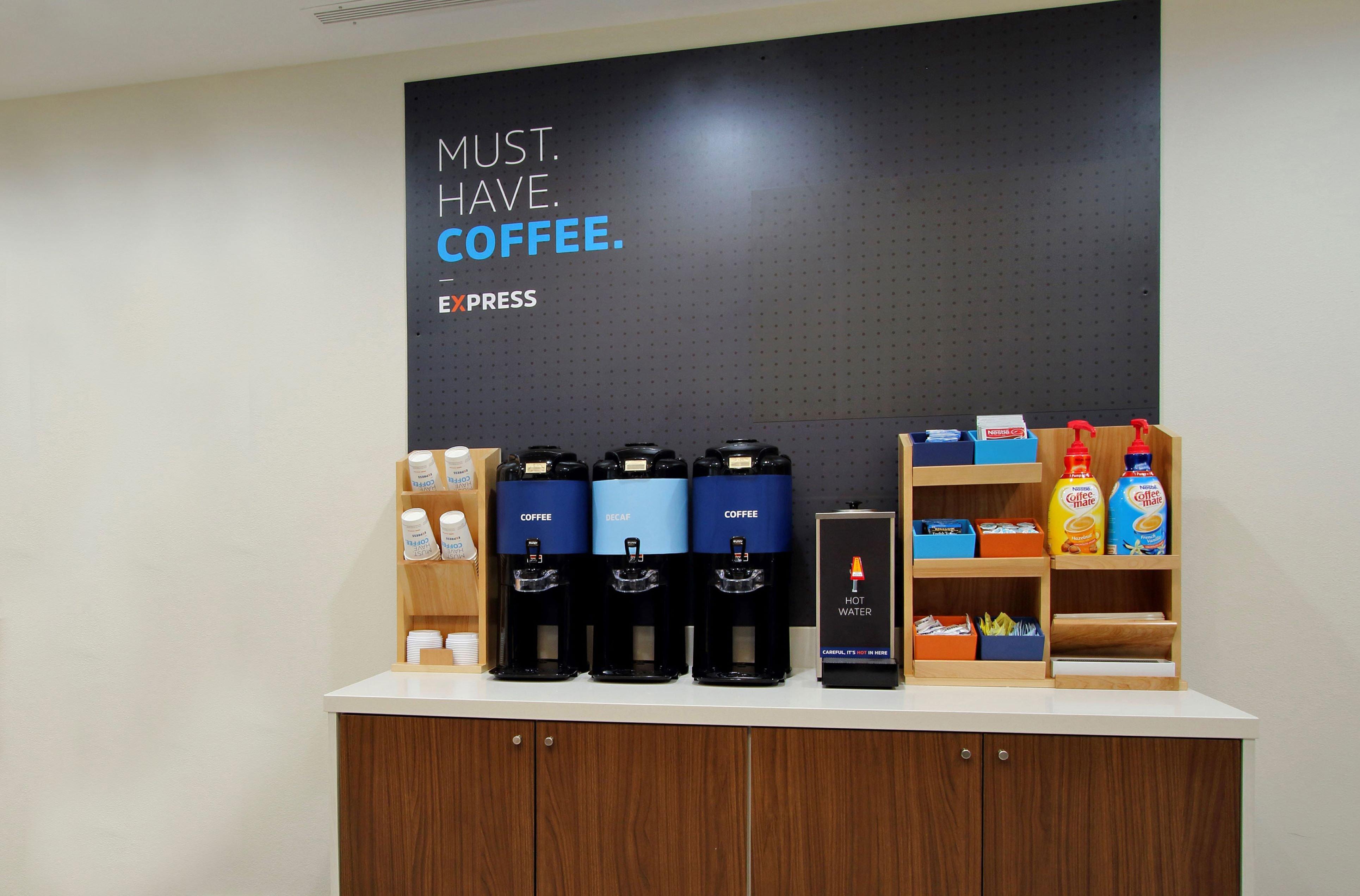 Holiday Inn Express Hutchison By Ihg Хътчинсън Екстериор снимка