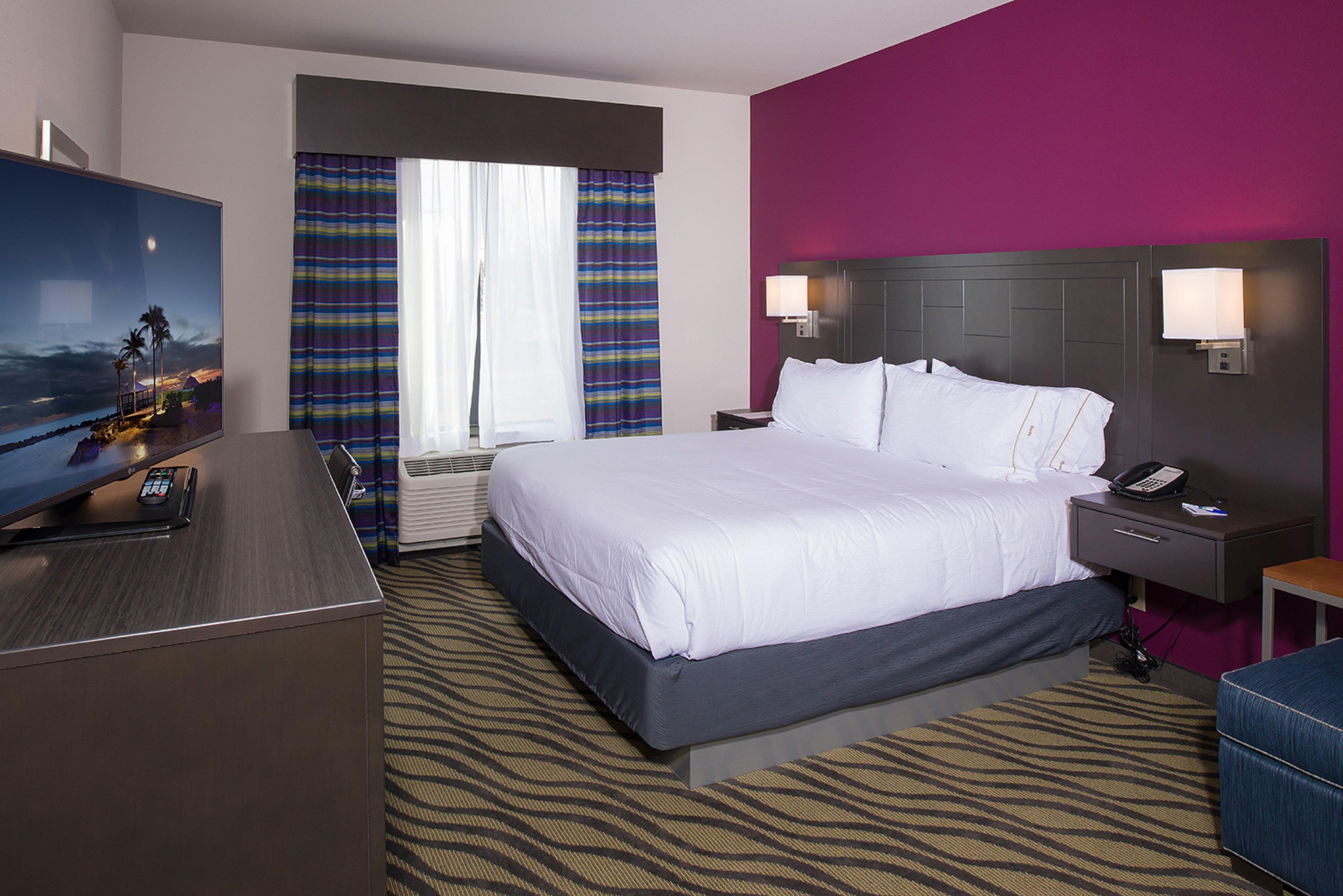 Holiday Inn Express Hutchison By Ihg Хътчинсън Екстериор снимка