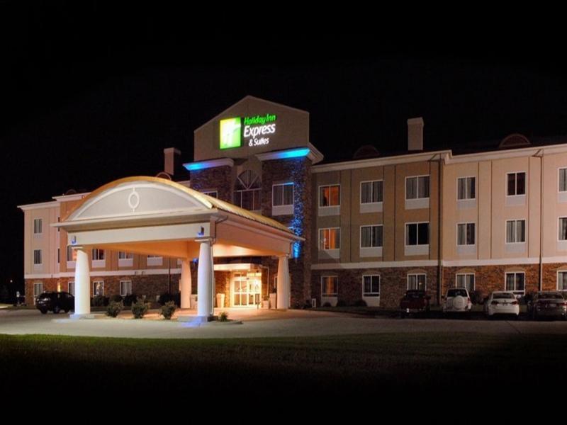 Holiday Inn Express Hutchison By Ihg Хътчинсън Екстериор снимка