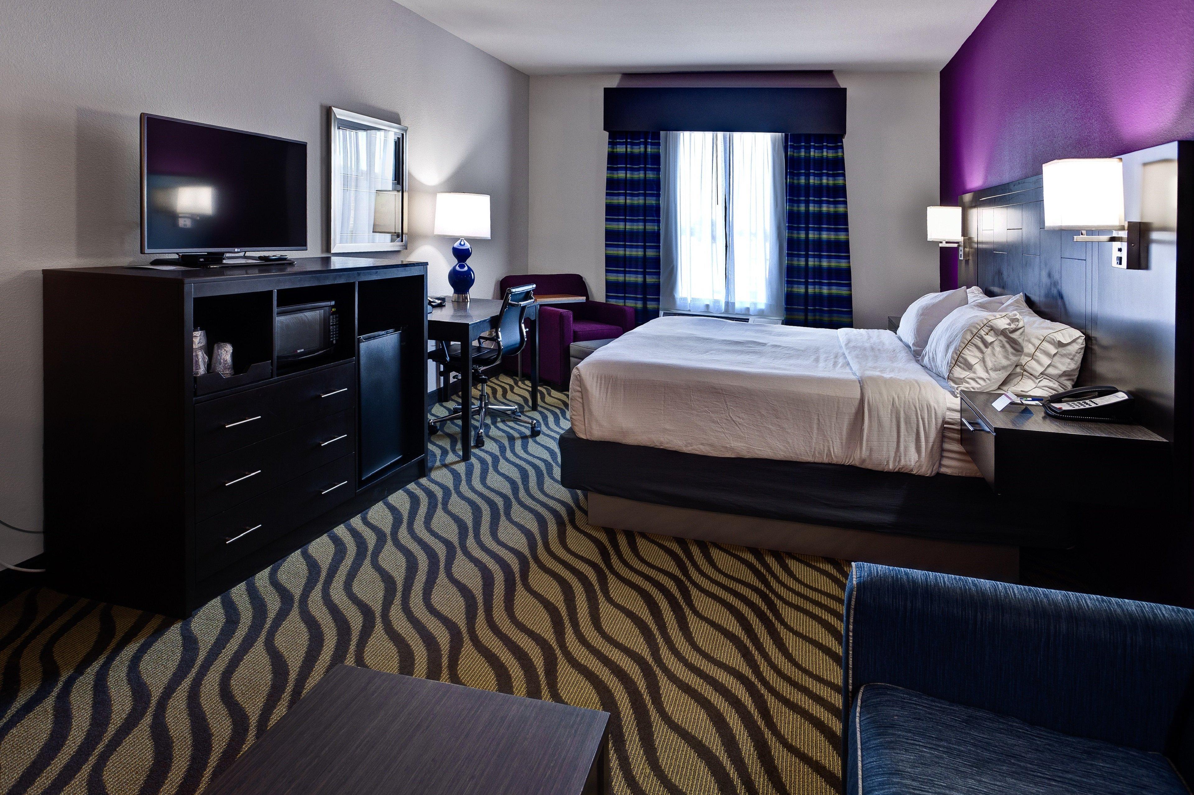 Holiday Inn Express Hutchison By Ihg Хътчинсън Екстериор снимка